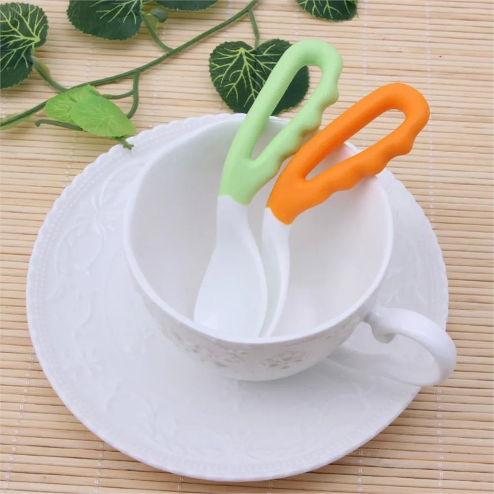 2Pcs Baby Feeding Spoons Solid Supplies Curved Spoon Children Tableware Drop Ship Baby Bending Training Spoon - TinyToes Baby Boutique