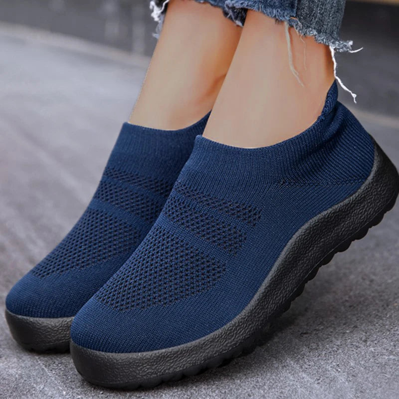 Fashion Women Casual Shoes Slip On Women Sock Shoes Solid Color Sneakers For Women Outdoor Ladies Flat Shoes Female Footwear